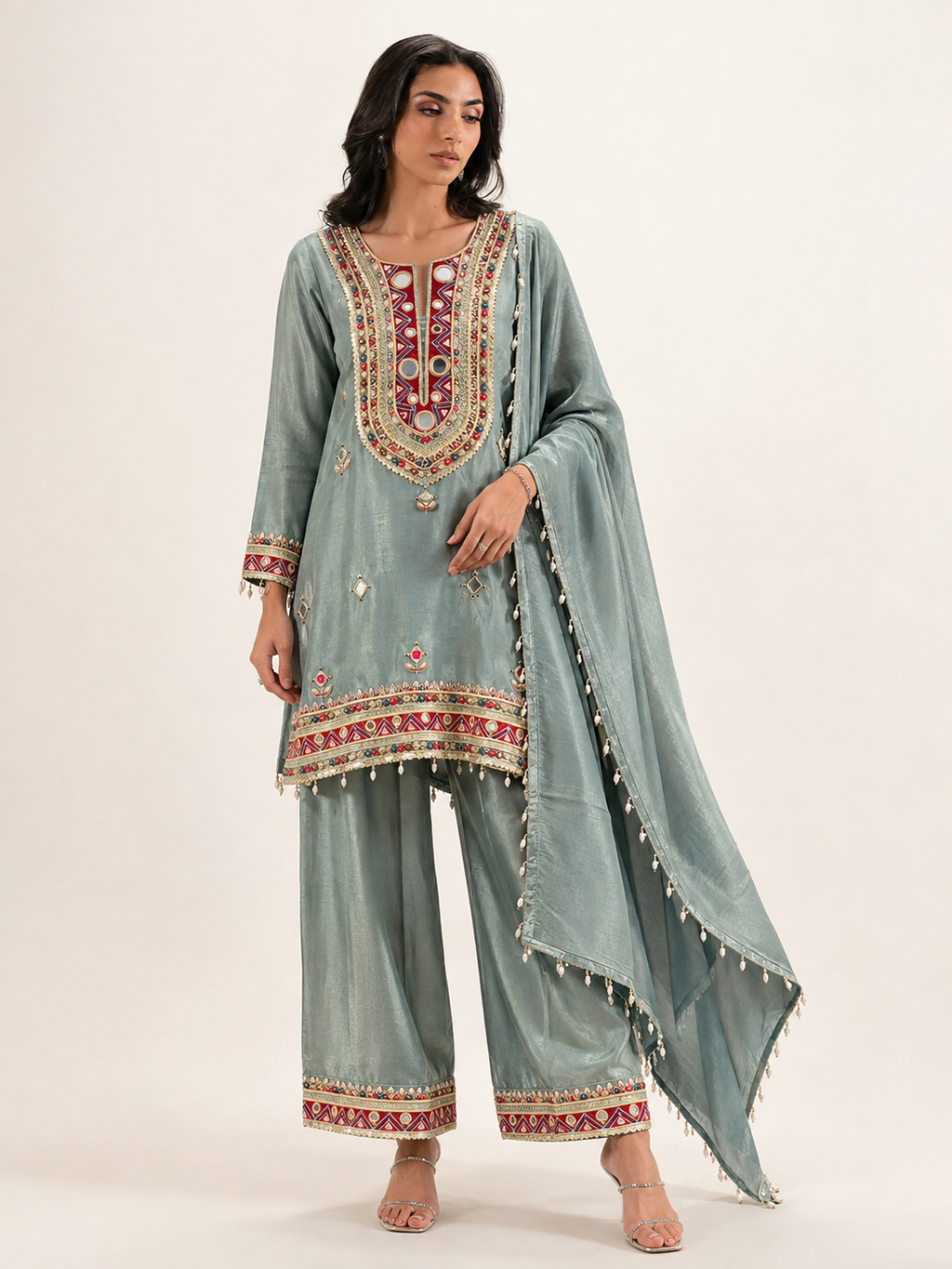 Naqsh Kurta Set